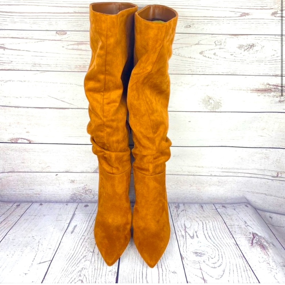 Jessica Simpson boots size 11